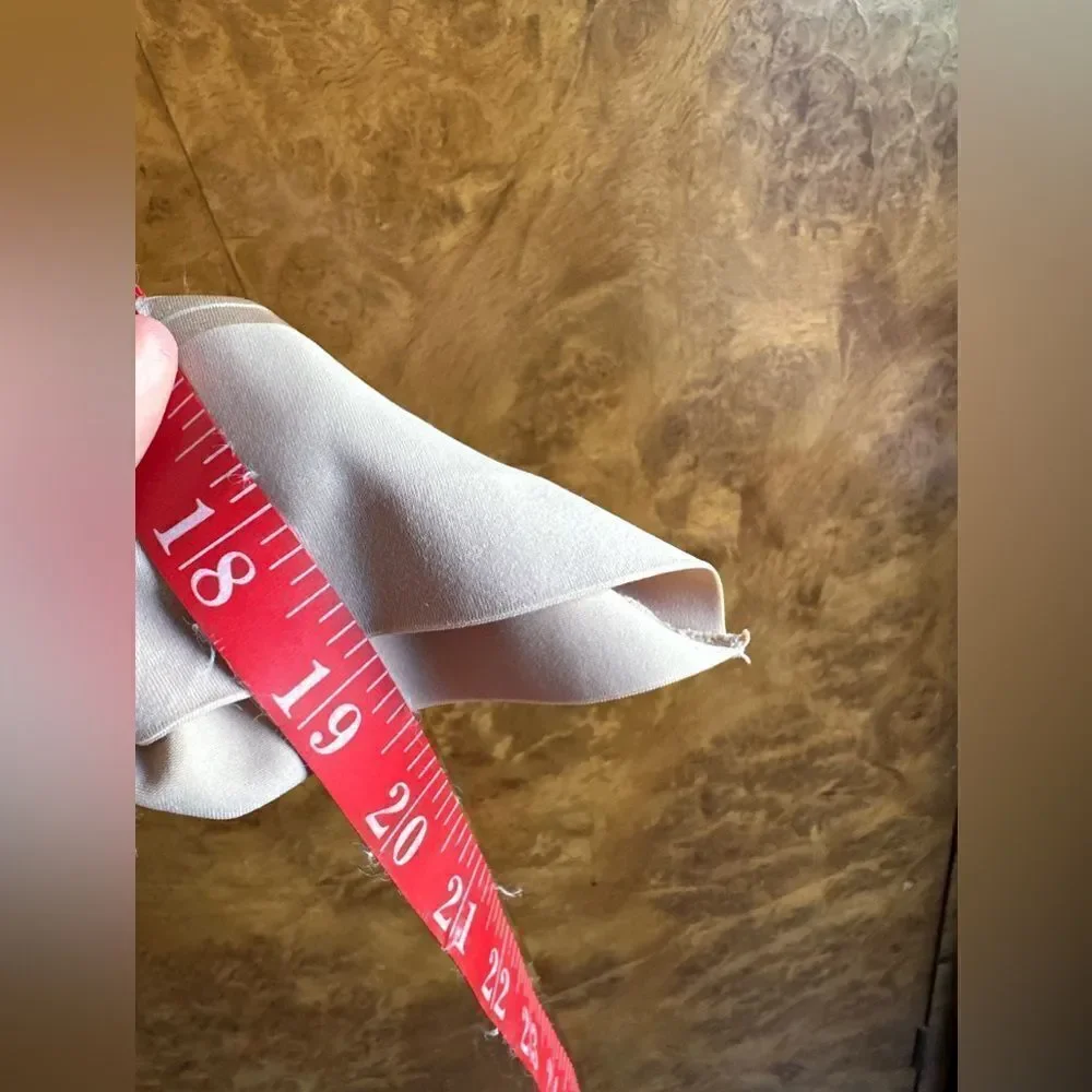 Shaping undershirt  - Picture 5 of 5